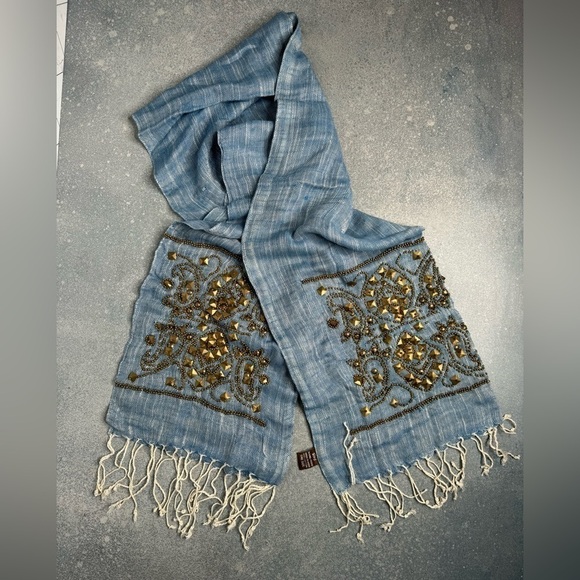 Raj Scarf - Made in India, 100% Cotton with Accents - Picture 2 of 3